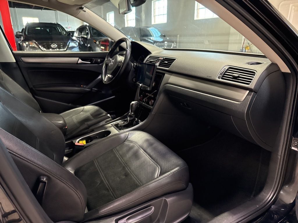 2014 Volkswagen Passat TDI SE - 23006634 - 34