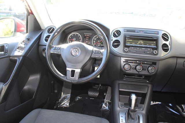 2014 Volkswagen Tiguan 2WD 4dr Automatic S - 23102029 - 13