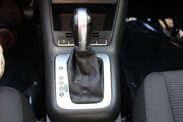 2014 Volkswagen Tiguan 2WD 4dr Automatic S - 23102029 - 16