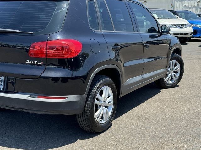 2014 Volkswagen Tiguan 2WD 4dr Automatic S - 22524415 - 15