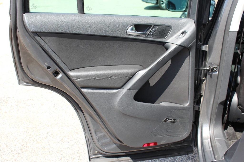 2014 Volkswagen Tiguan 2WD 4dr Automatic SEL - 22900451 - 12