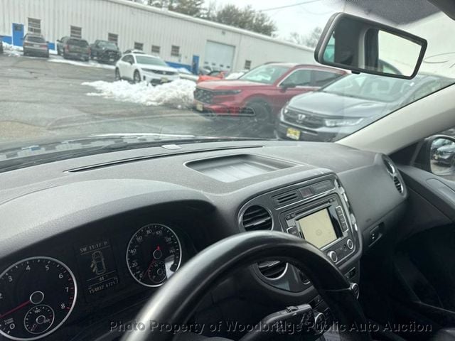 2014 Volkswagen Tiguan 4-Motion - 22993371 - 8