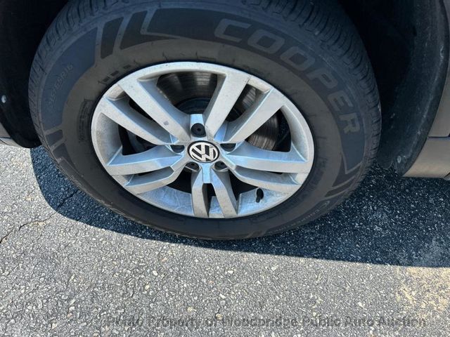 2014 Volkswagen Tiguan 4-Motion - 23054723 - 10