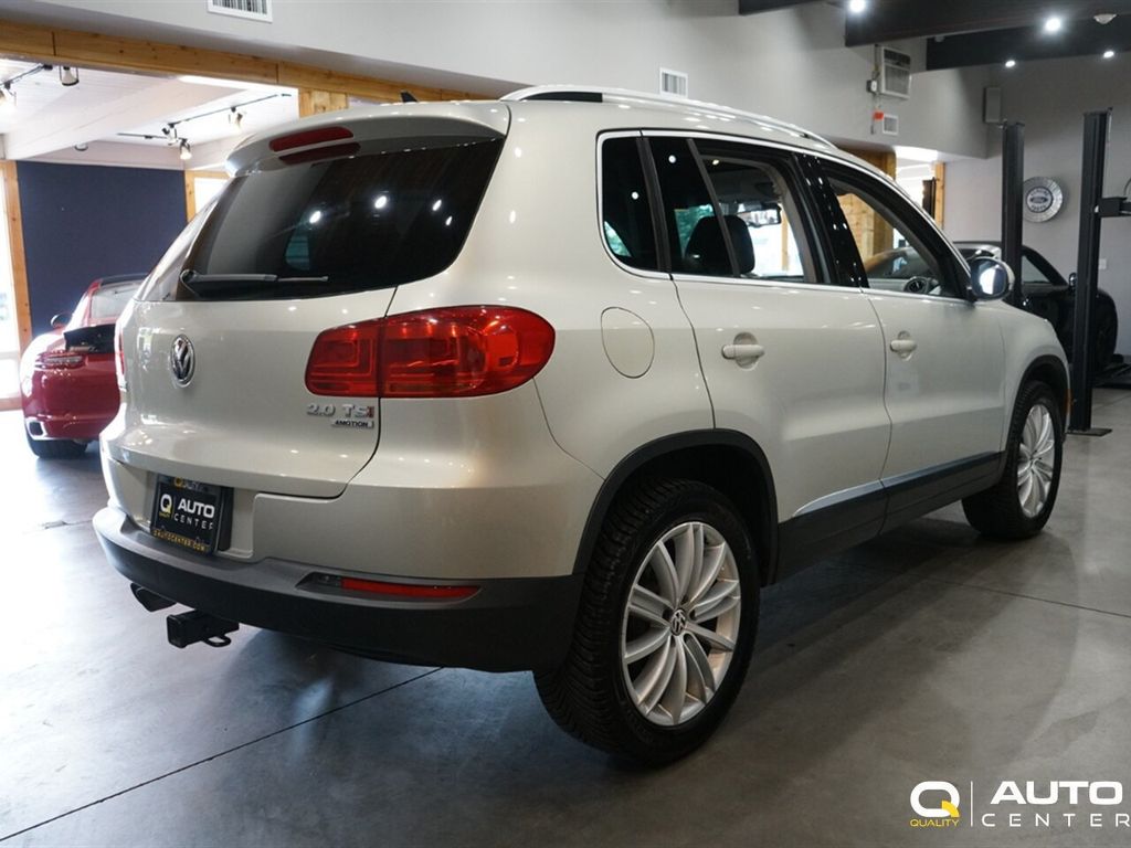 2014 Volkswagen Tiguan SEL photo 4