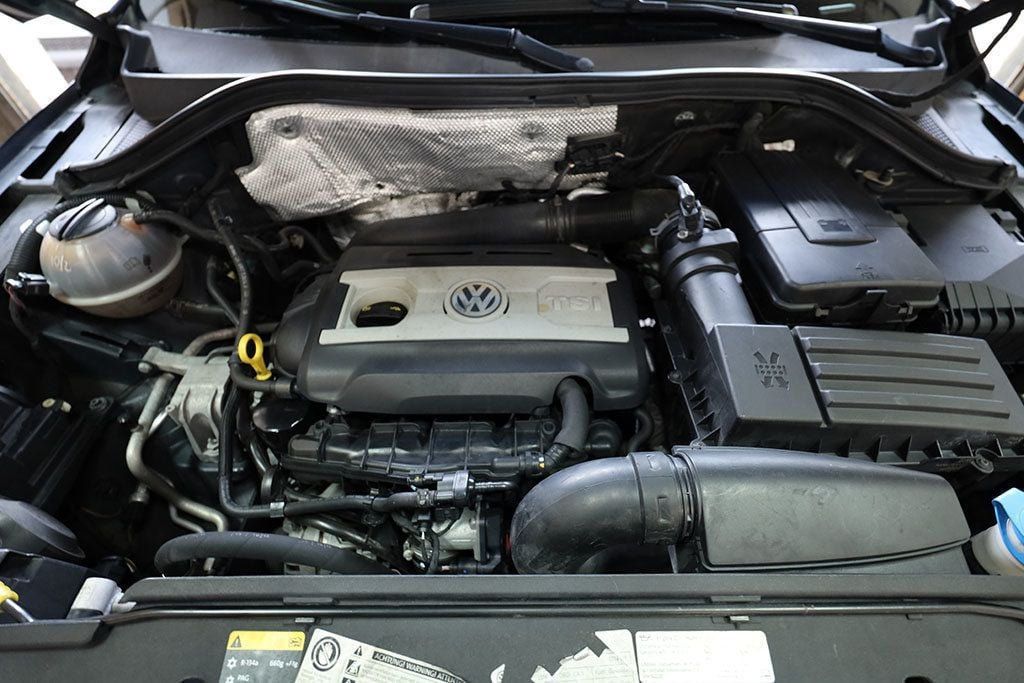 2014 Volkswagen Tiguan SEL photo 30