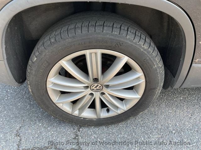 2014 Volkswagen Tiguan SE - 23062944 - 11