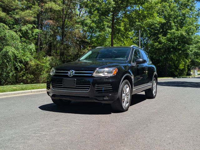 2014 Volkswagen Touareg 4dr TDI Lux - 23023719 - 1
