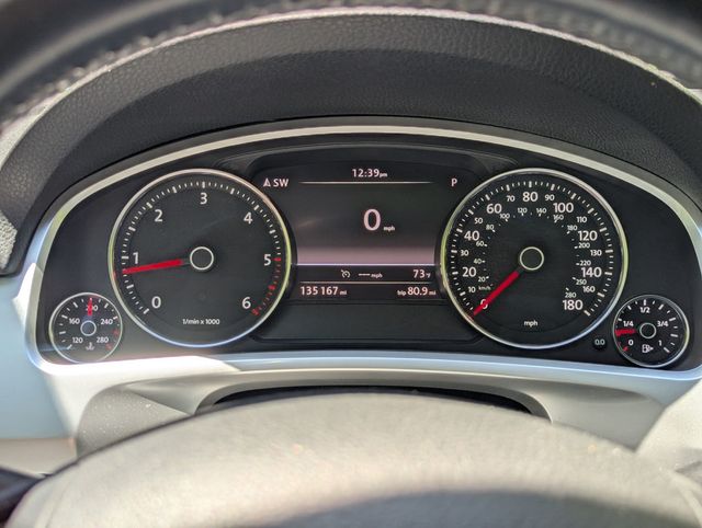 2014 Volkswagen Touareg 4dr TDI Lux - 23023719 - 25
