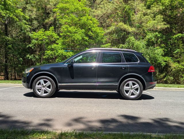2014 Volkswagen Touareg 4dr TDI Lux - 23023719 - 4