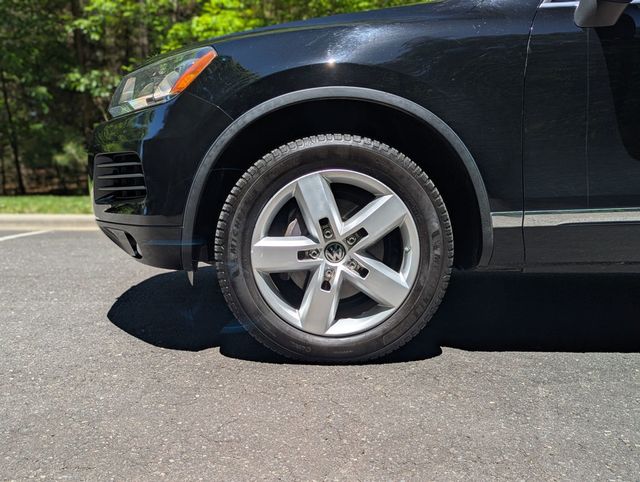 2014 Volkswagen Touareg 4dr TDI Lux - 23023719 - 5
