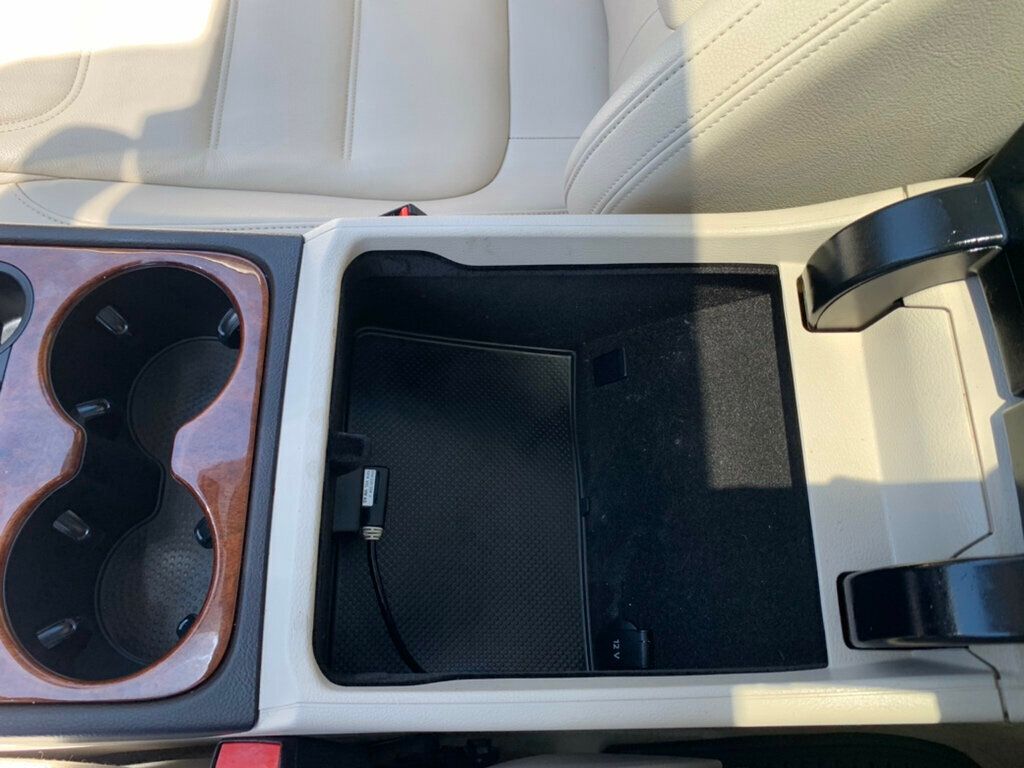 2014 Volkswagen Touareg TDI photo 43