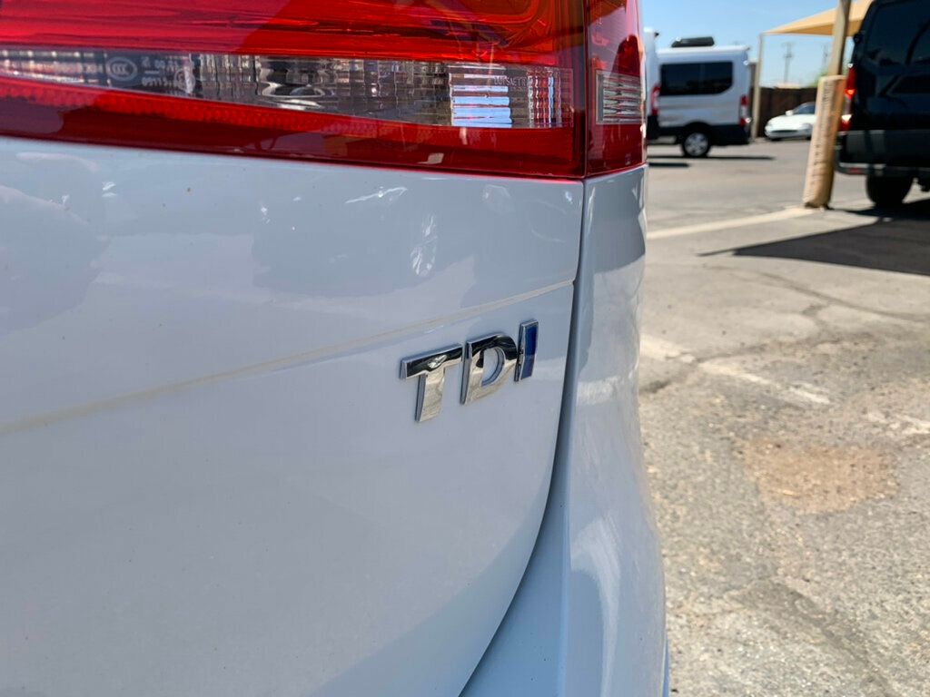 2014 Volkswagen Touareg TDI photo 45