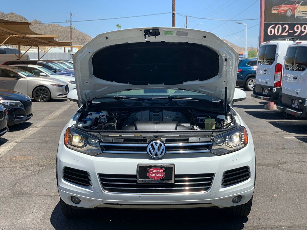 2014 Volkswagen Touareg TDI photo 46
