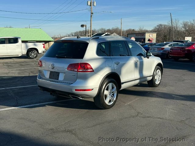 2014 Volkswagen Touareg TDI LUX W/ BLUETOOTH, NAV, & HEATED SEATS - 22956210 - 13