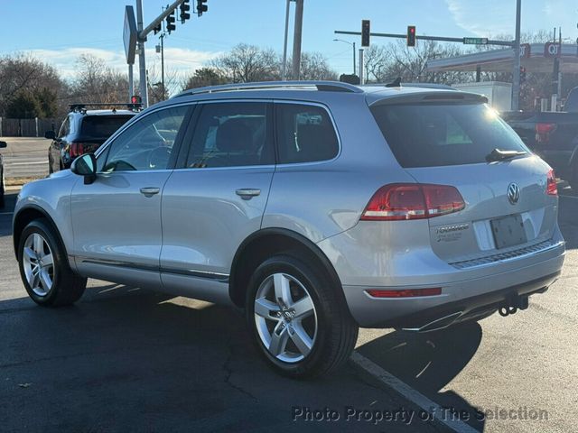 2014 Volkswagen Touareg TDI LUX W/ BLUETOOTH, NAV, & HEATED SEATS - 22956210 - 8