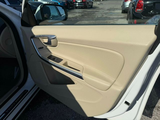 2014 Volvo S60 4dr Sedan T5 Platinum FWD - 22979707 - 14