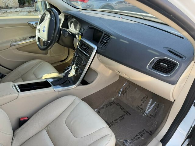 2014 Volvo S60 4dr Sedan T5 Platinum FWD - 22979707 - 15