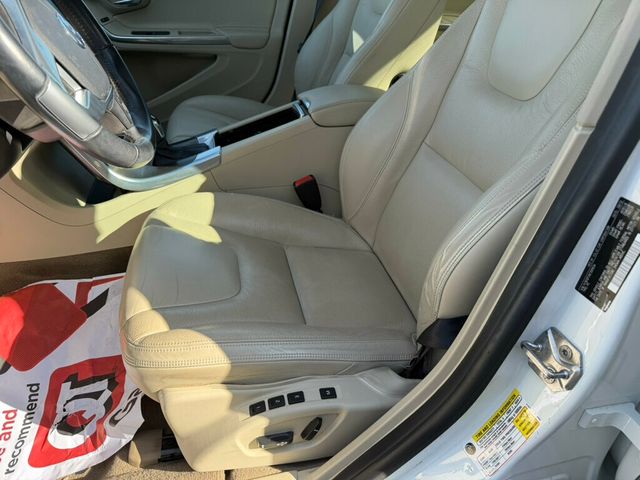 2014 Volvo S60 4dr Sedan T5 Platinum FWD - 22979707 - 1