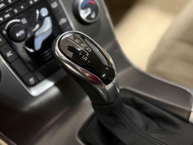 2014 Volvo S60 T5 - 23064304 - 30