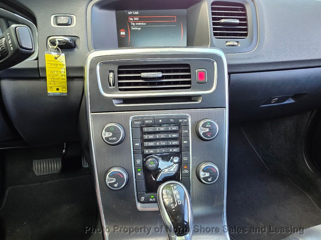 2014 Volvo S60 T5 - 22923422 - 18