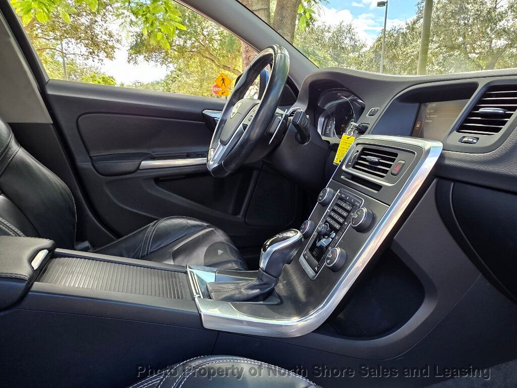 2014 Volvo S60 T5 - 22923422 - 34