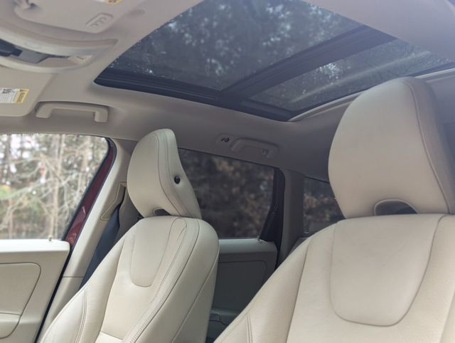 2014 Volvo XC60 AWD 4dr 3.0L Platinum - 22944299 - 20