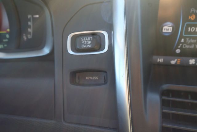 2014 Volvo XC60 CLEAN CARFAX, LTHR, PANO ROOF, BLUETOOTH, CLIMATE CONTROL!!! - 22955783 - 14