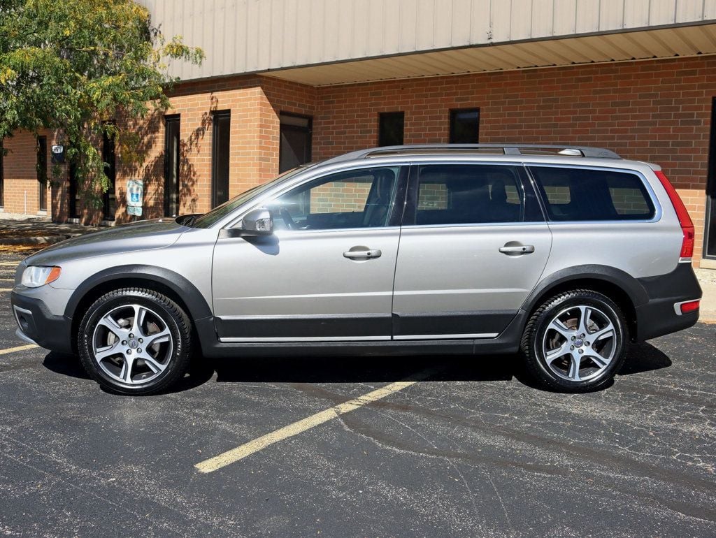 2014 Volvo XC70 AWD 4dr Wagon 3.0L T6 - 23088591 - 6