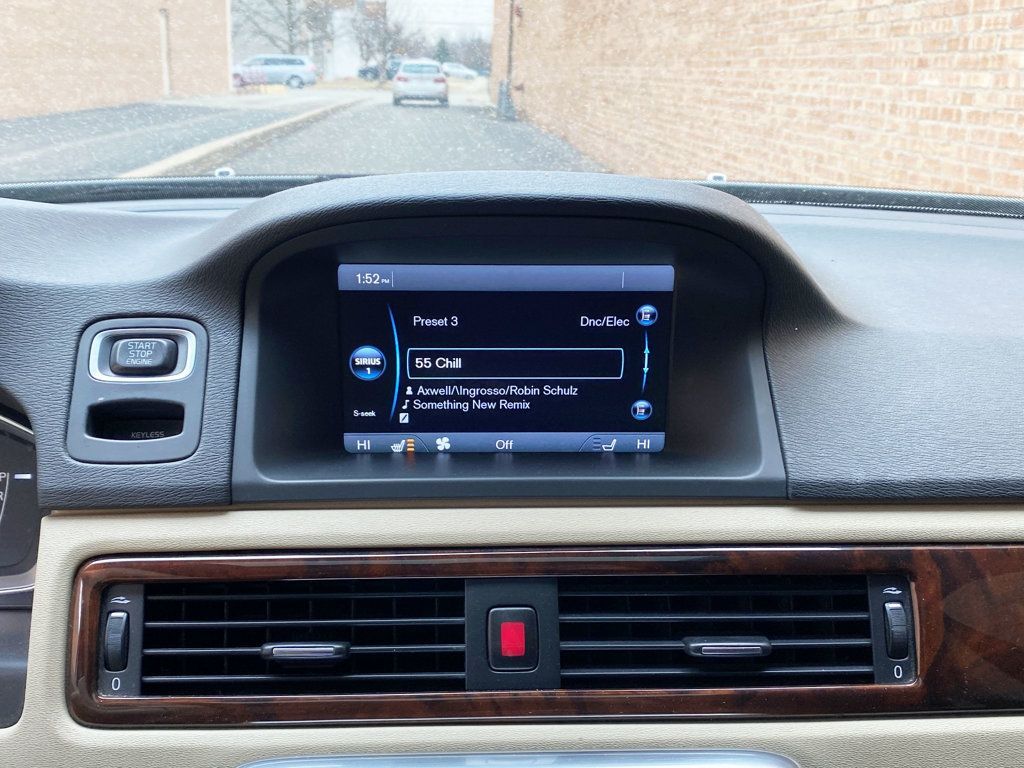 2014 Volvo XC70 AWD 4dr Wagon 3.2L Premier Plus PZEV - 22992901 - 10