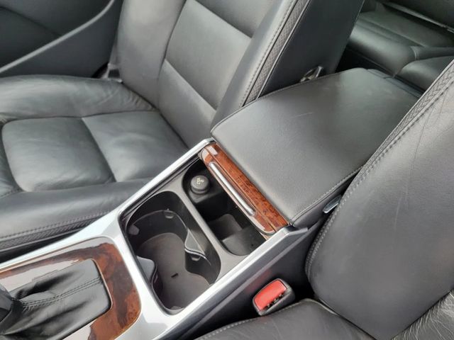 2014 Volvo XC70 T6 Wagon 4D - 22969892 - 22