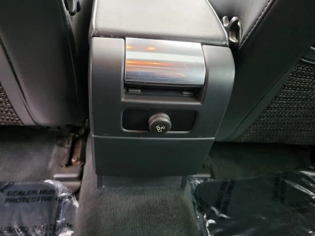 2014 Volvo XC70 T6 Wagon 4D - 22969892 - 25