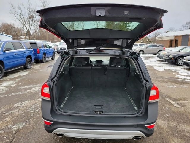 2014 Volvo XC70 T6 Wagon 4D - 22969892 - 26