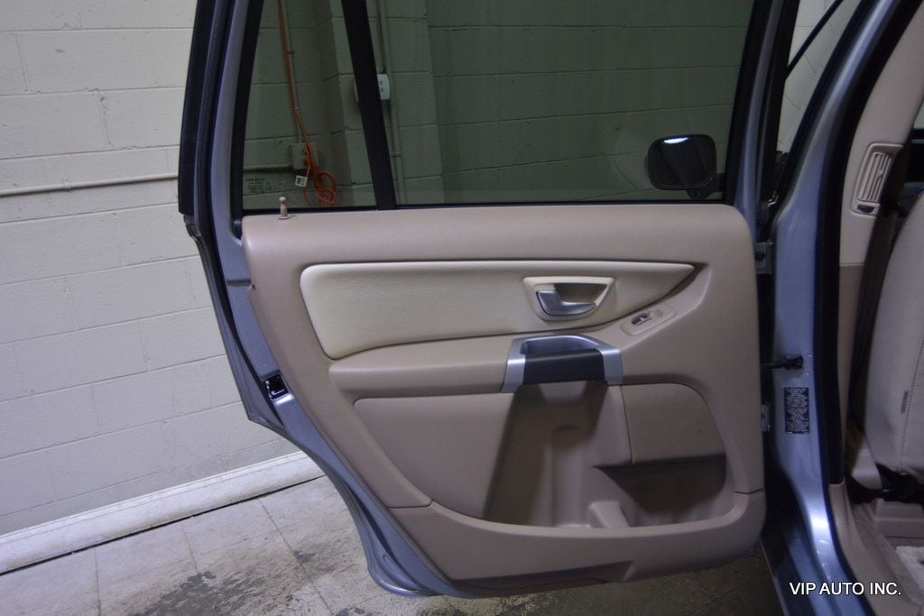 2014 Volvo XC90 3.2 Sport Utility 4D - 23055810 - 12