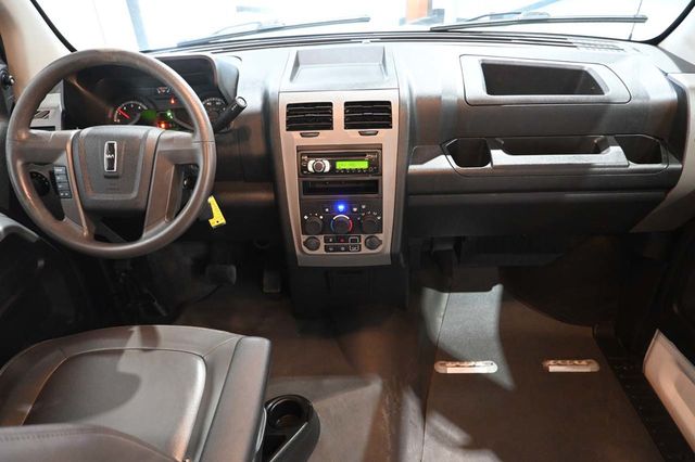 2014 VPG MV-1 DX Mobility Handicap Van - 23093161 - 21