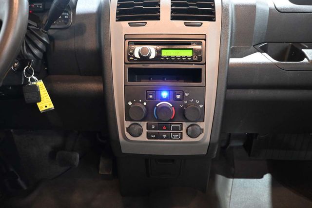 2014 VPG MV-1 DX Mobility Handicap Van - 23093161 - 22