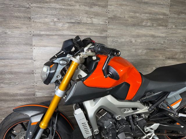 2014 Yamaha FZ-09 LOW MILES! - 23058468 - 11