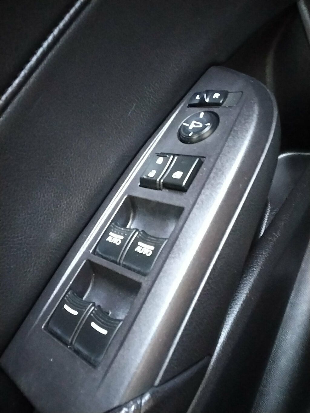 2015 Acura ILX 2.0L Technology photo 22