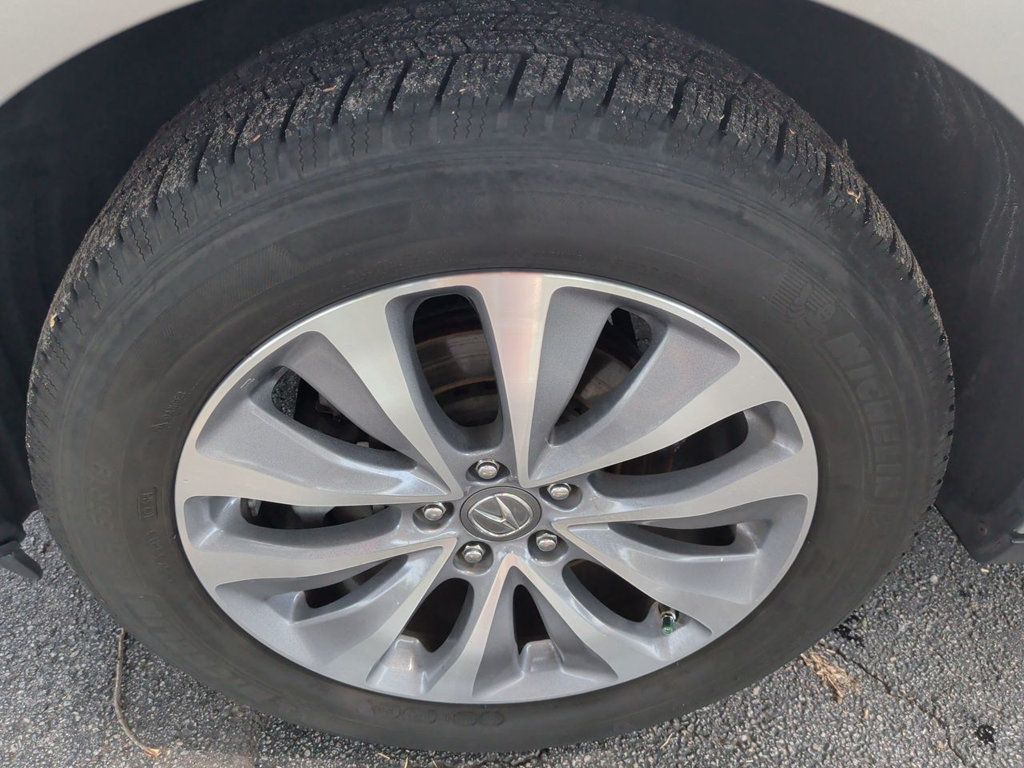 Acura MDX TECHNOLOGY photo 10