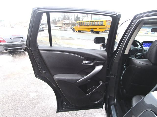2015 Acura RDX AWD 4dr Tech Pkg - 22979710 - 34