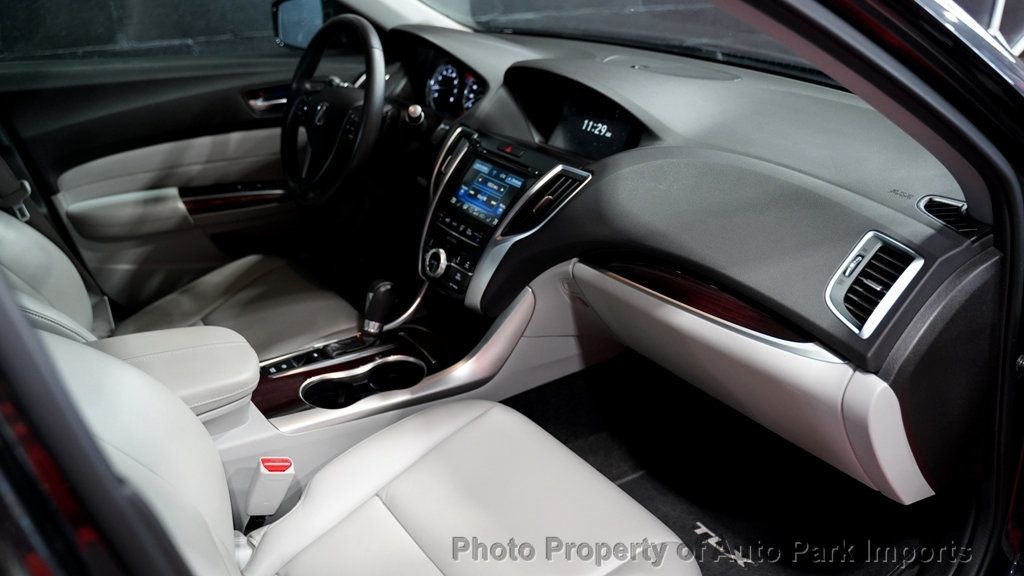 2015 Acura TLX 4dr Sedan FWD - 22306280 - 24