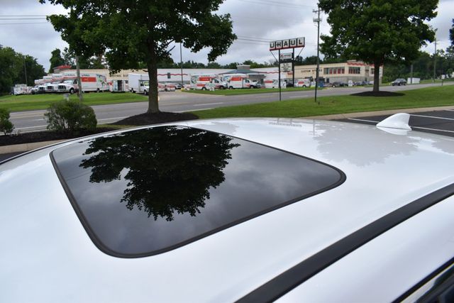 2015 Acura TLX 4dr Sedan FWD V6 - 23058454 - 16
