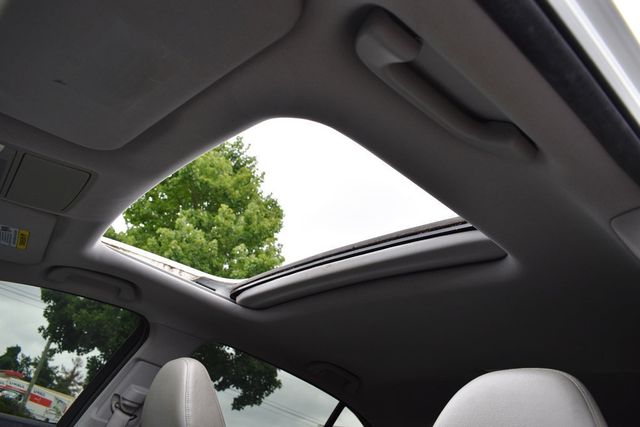2015 Acura TLX 4dr Sedan FWD V6 - 23058454 - 17