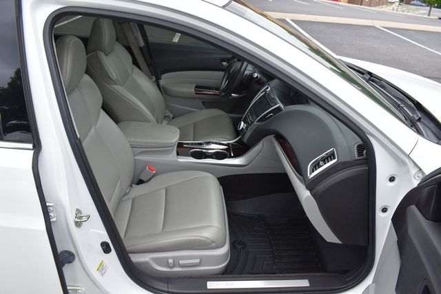 2015 Acura TLX 4dr Sedan FWD V6 - 23058454 - 22