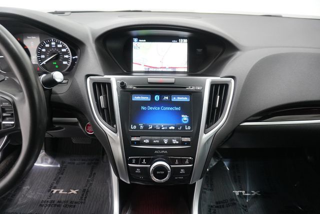 2015 Acura TLX 4dr Sedan FWD V6 Advance - 23020438 - 17