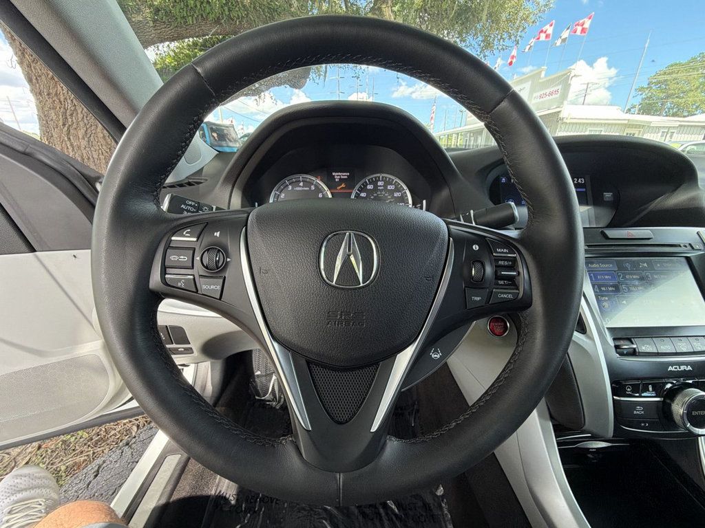 Acura TLX 4dr Sedan FWD V6 Tech photo 15