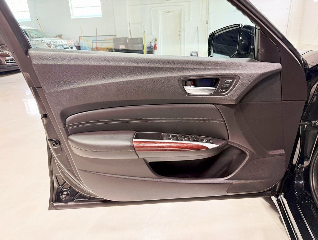 2015 Acura TLX 4dr Sedan FWD V6 Tech - 22908146 - 26