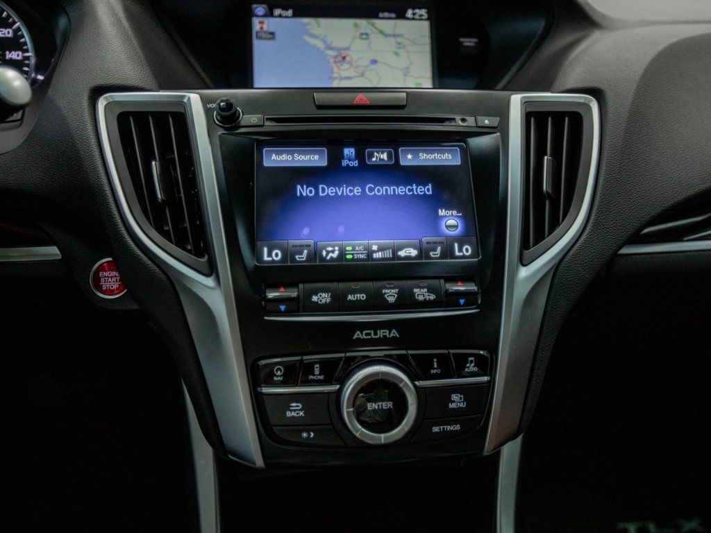 2015 Acura TLX SH-AWD Advance photo 20