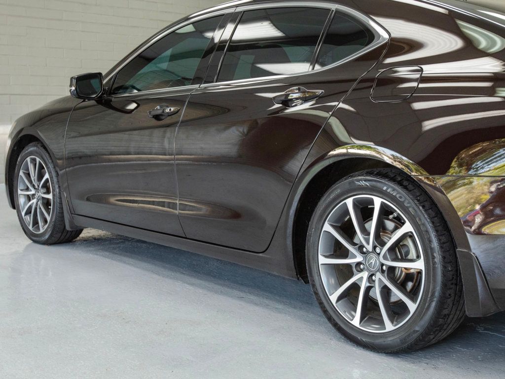 2015 Acura TLX SH-AWD Advance photo 36