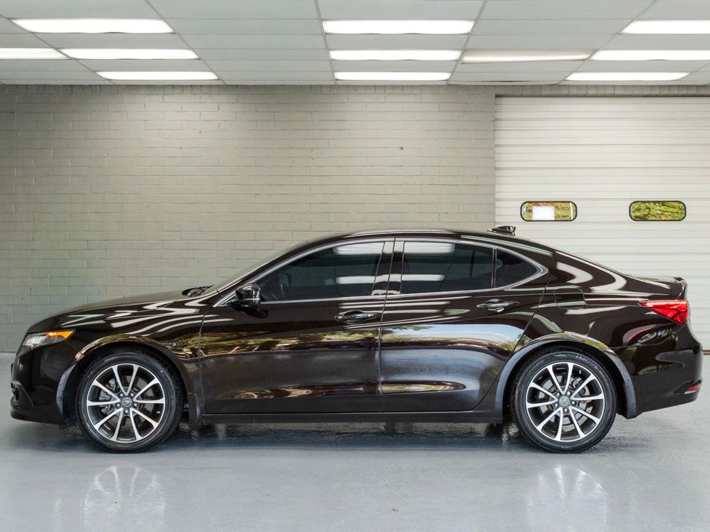 2015 Acura TLX SH-AWD Advance photo 3