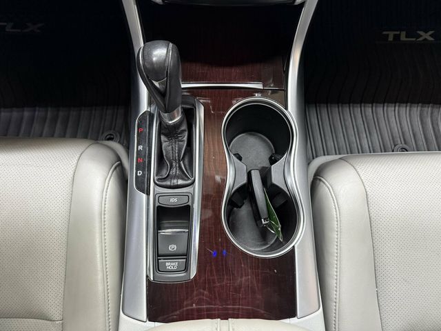 2015 Acura TLX Local Trade/Technology Pkg/Navigation/Blind Spot Monitor/RearCam - 23075470 - 13